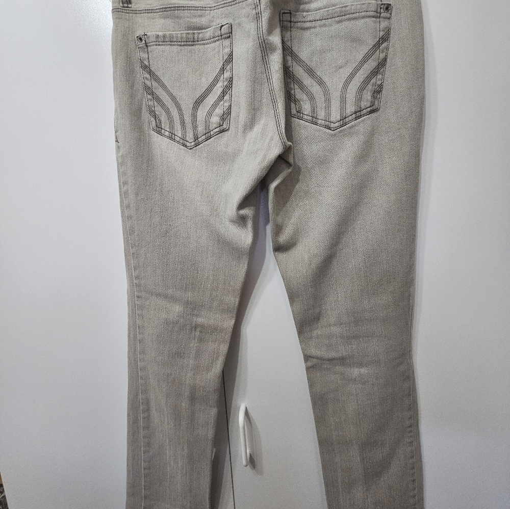Armani Exchange Juniors Size 10 View 6